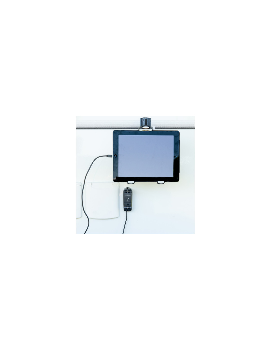 Prise étanche USB avec tablette
